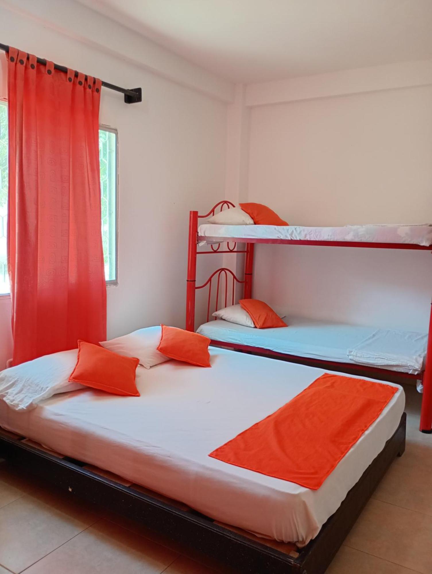 Hotel Dive Santa Marta 2*